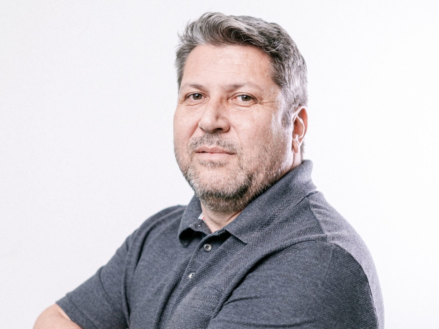Modelo 62 avança no setor de telecom e impõe nova corrida por compliance avalia CEO da Ayres Contabilidade