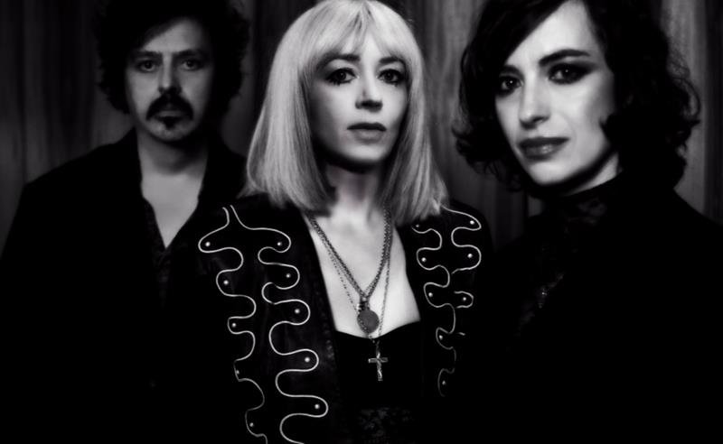 Ícones do electronic pop, Ladytron destacam sua melhor fase “witchy” na nova música e vídeo “A Death in London”