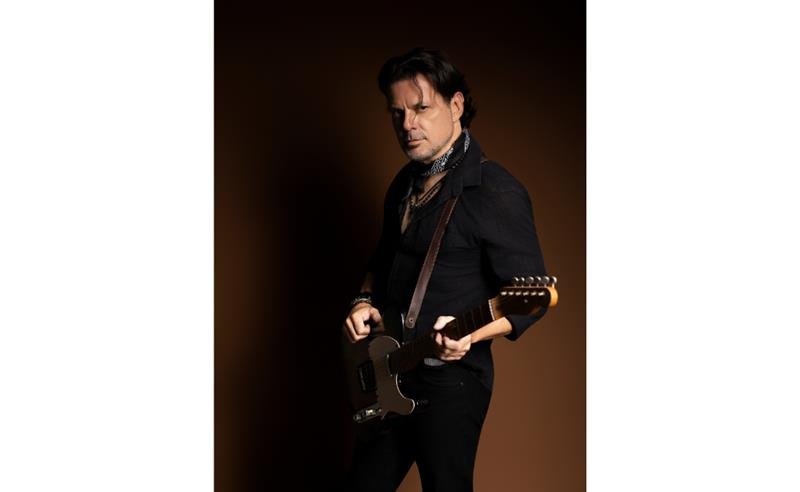 Otavio Béken inicia nova fase com single que marca reposicionamento artístico no mercado