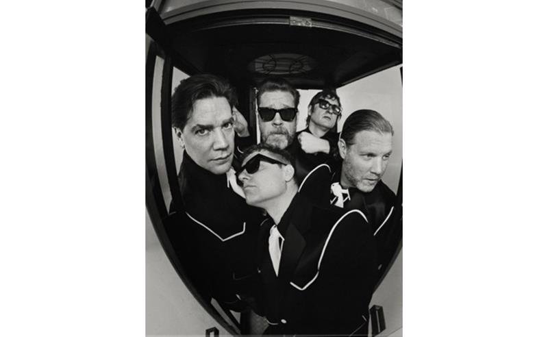 The Hives divulga novo vídeo em stop motion para “Roll Out The Red Carpet”