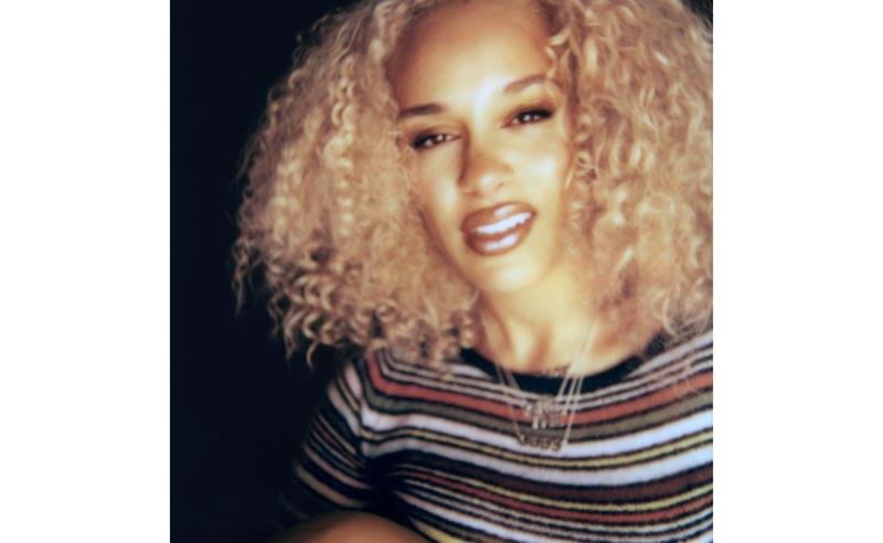 Jorja Smith retorna com o single “What’s Done Is Done”