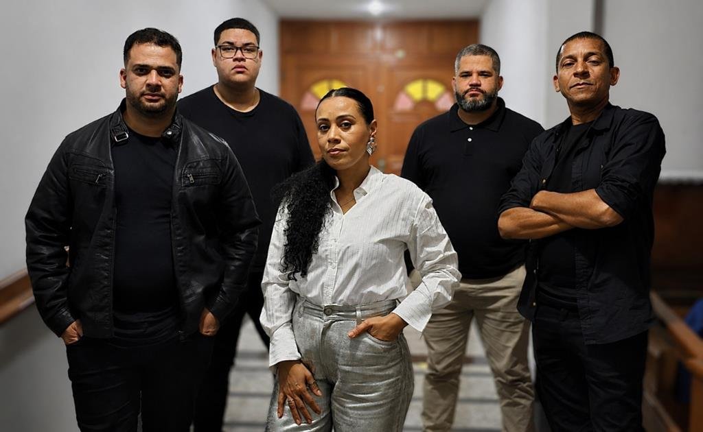 Erika Guermai aposta na força da música e reúne banda experiente no lançamento de “1 Coríntios 13”
