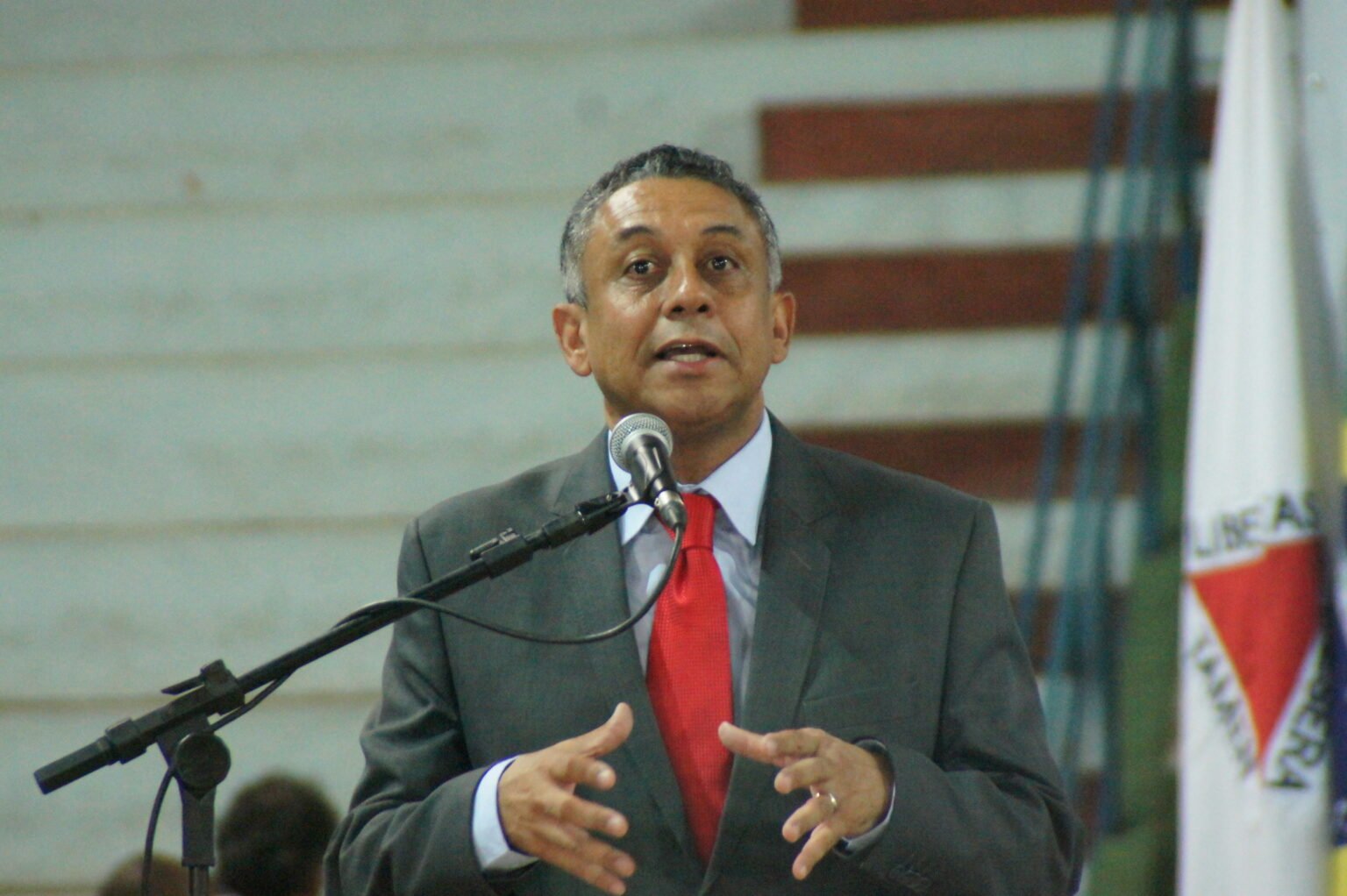 Gilmar Machado (PT-MG) assumirá cargo de deputado federal após decisão do TSE